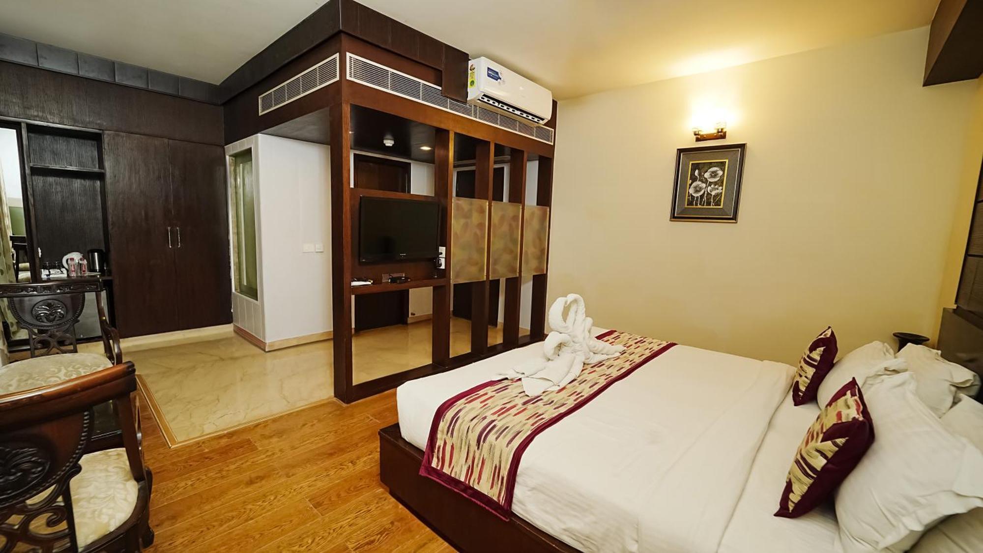 אגרה Hotel Atulyaa Taj מראה חיצוני תמונה